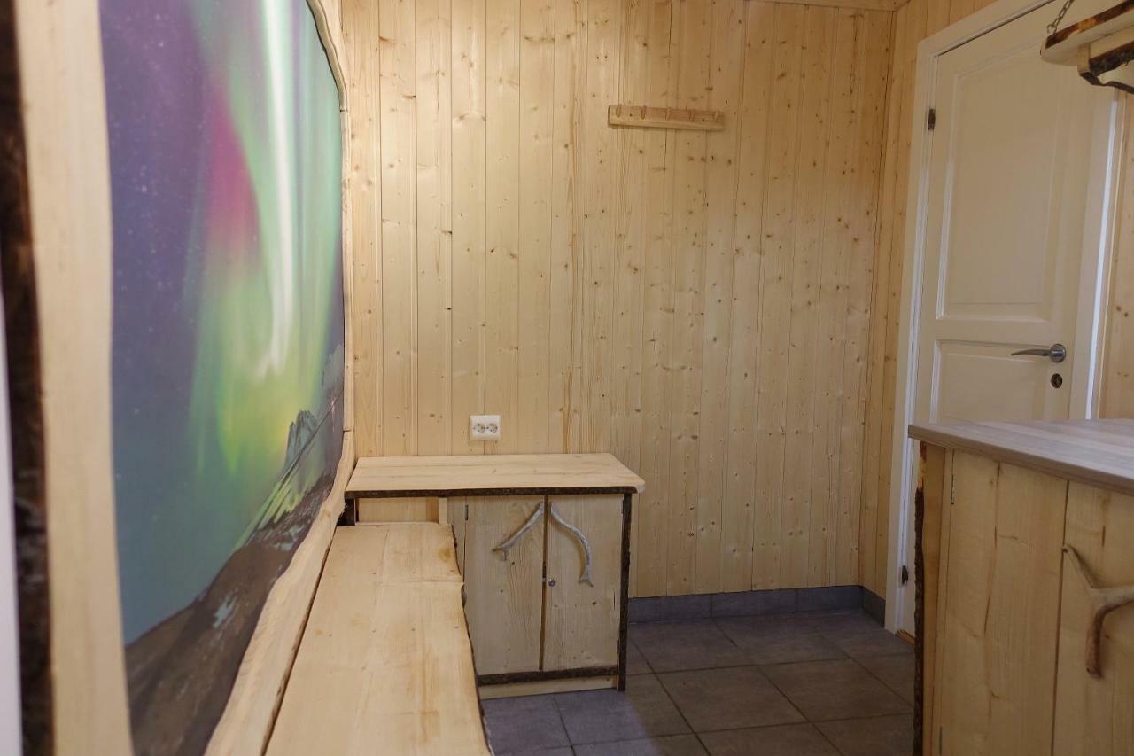 Wild Caribou'S Wildwood Cabin Lakselv Exterior photo